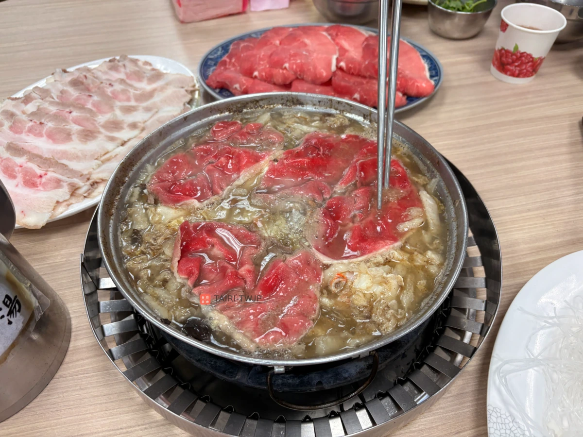 長白小館の3-4人前鍋