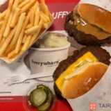 【Everywhere burger club 漢堡俱樂部／台北・信義安和】本格アメリカンスマッシュバーガーとレトロな雰囲気が最高！大安エリアの人気店