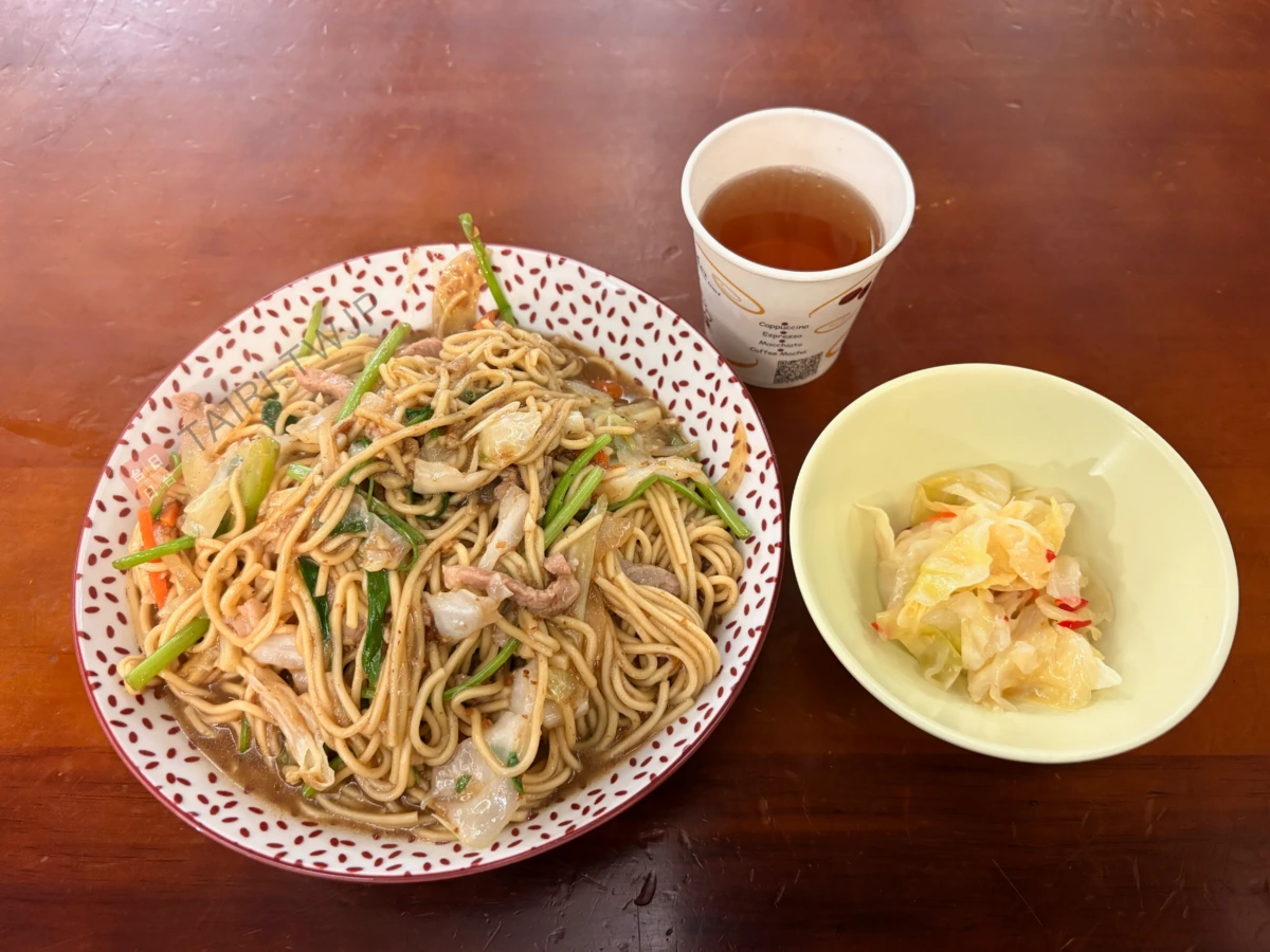 阮家廚坊の肉絲炒麵