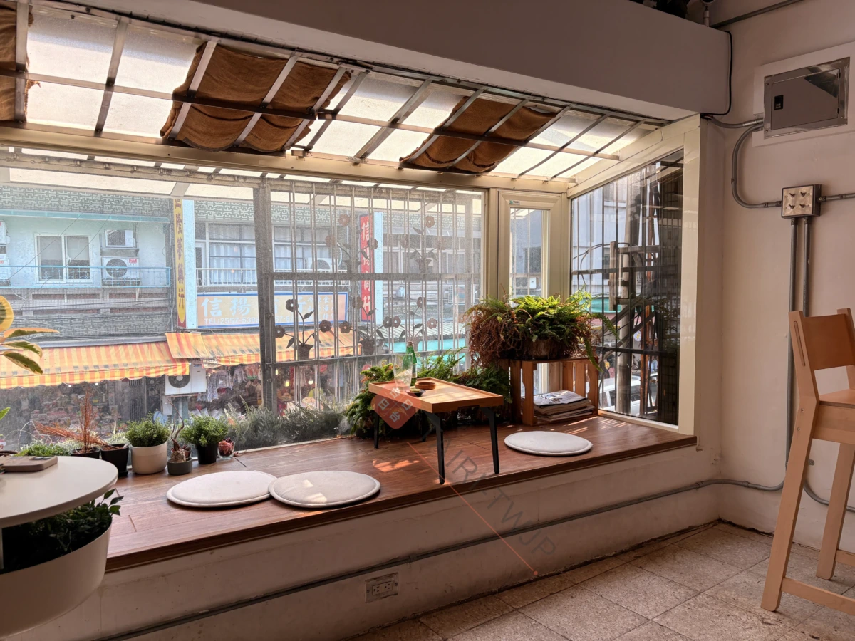 琢磨咖啡の２階景色