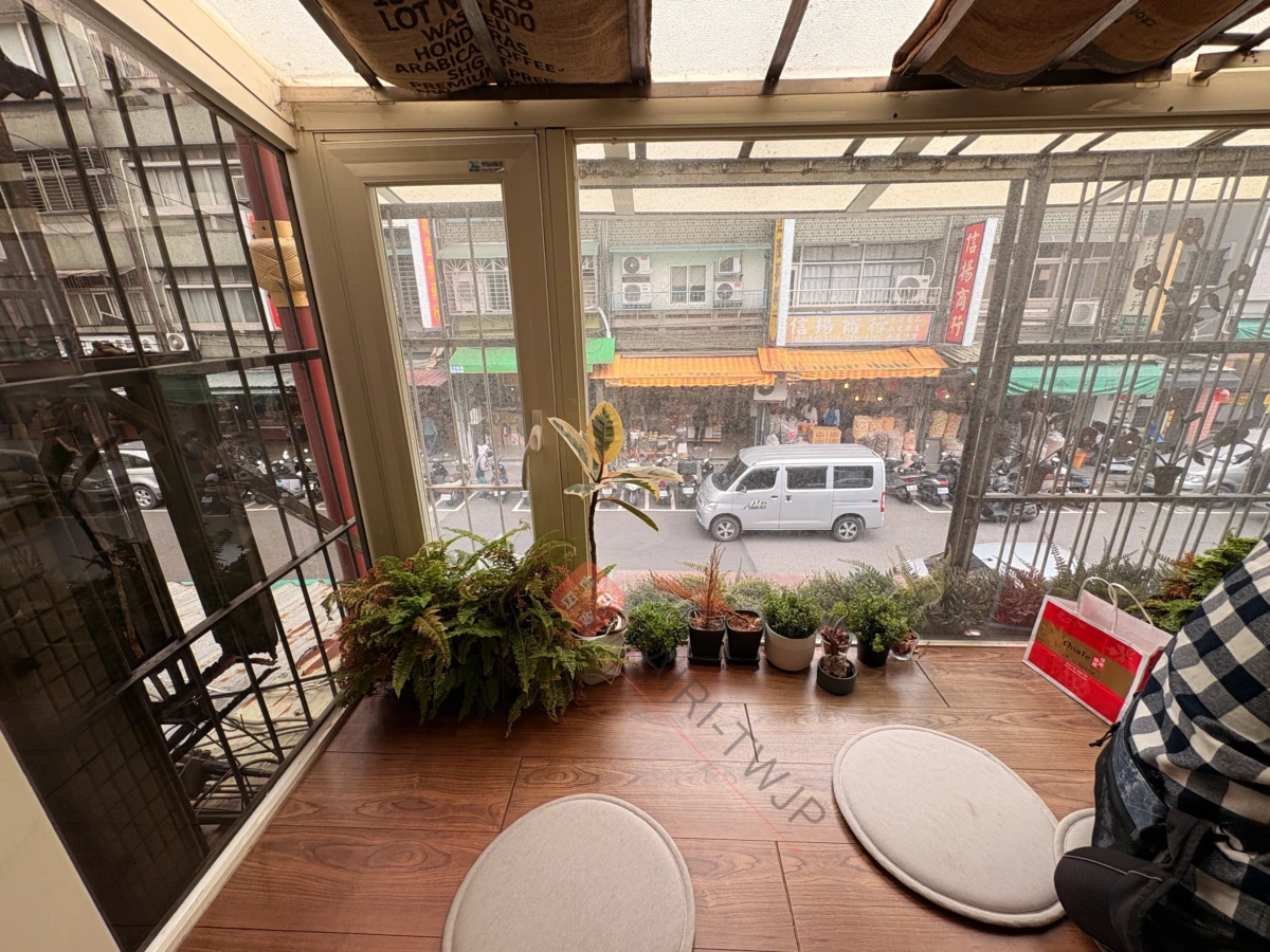 琢磨咖啡の２階から見た景色